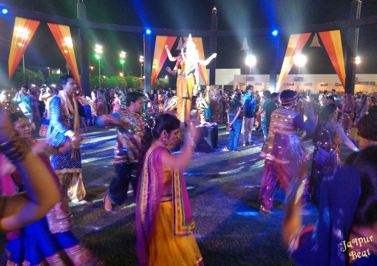 6 Not-To-Be-Missed Dandiya Nights In Jaipur This Navratri !